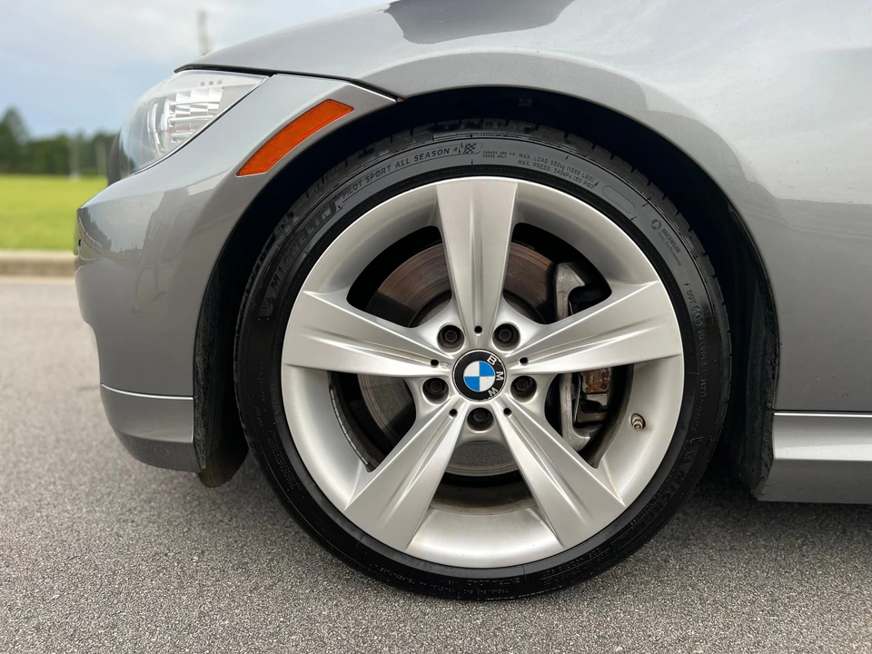 2011 BMW E90 335i Sedan - Image 22 of 31