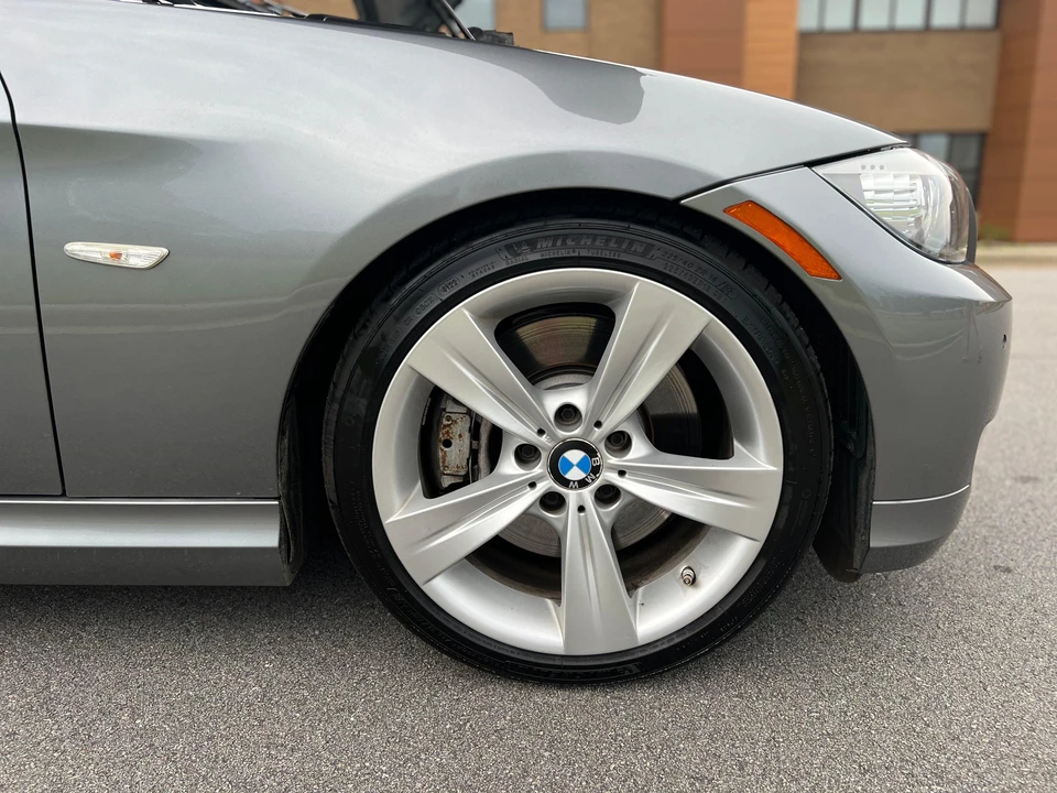 2011 BMW E90 335i Sedan - Image 24 of 31