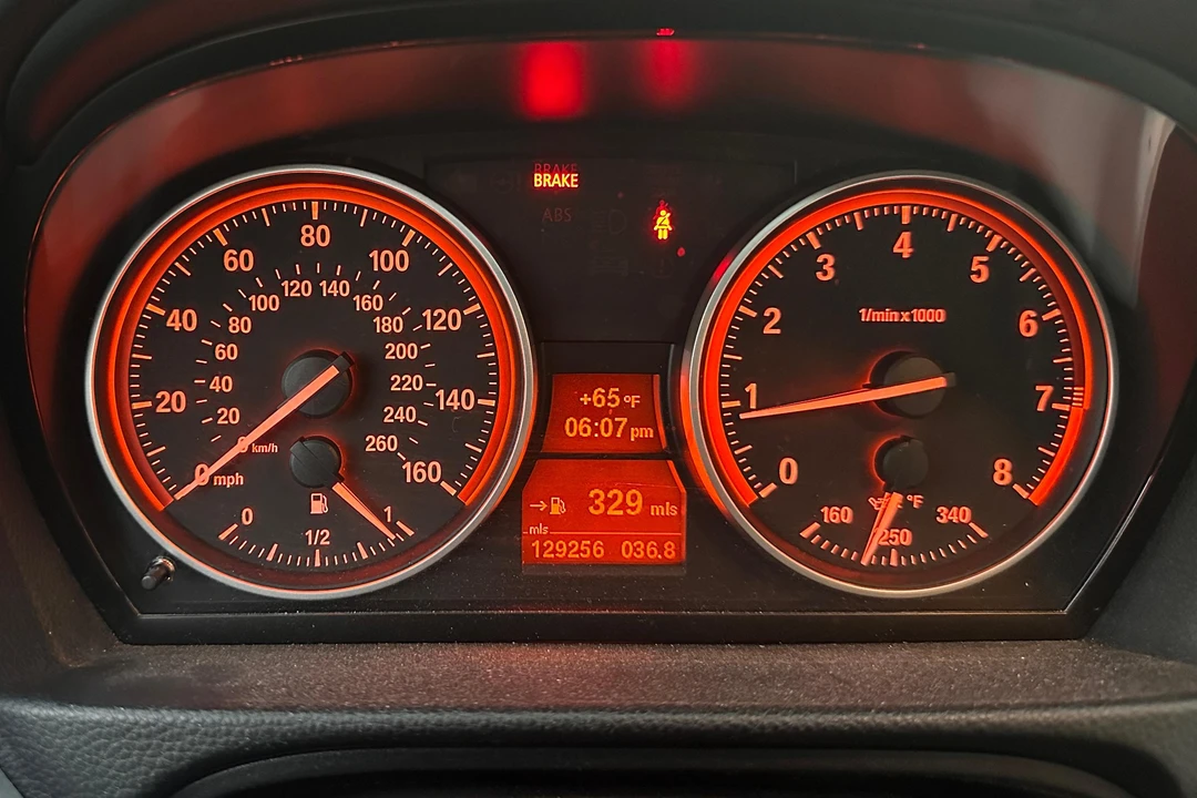 2011 BMW E90 335i Sedan - Image 30 of 31