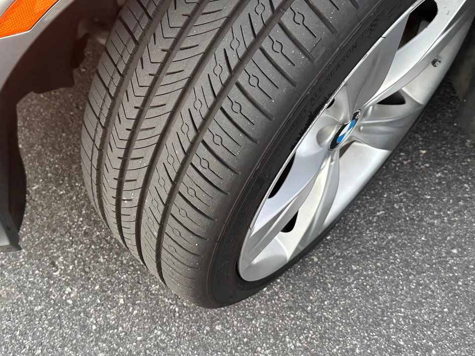 2011 BMW E90 335i Sedan - Image 26 of 31