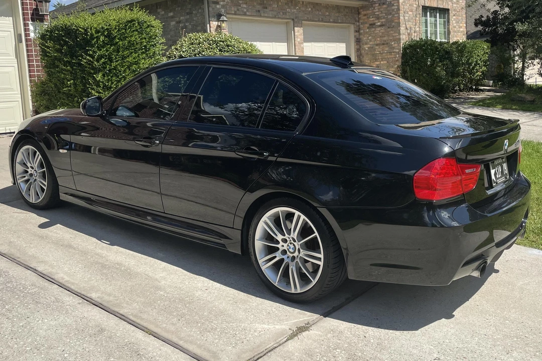 2011 BMW E90 335i Sedan - Image 4 of 31