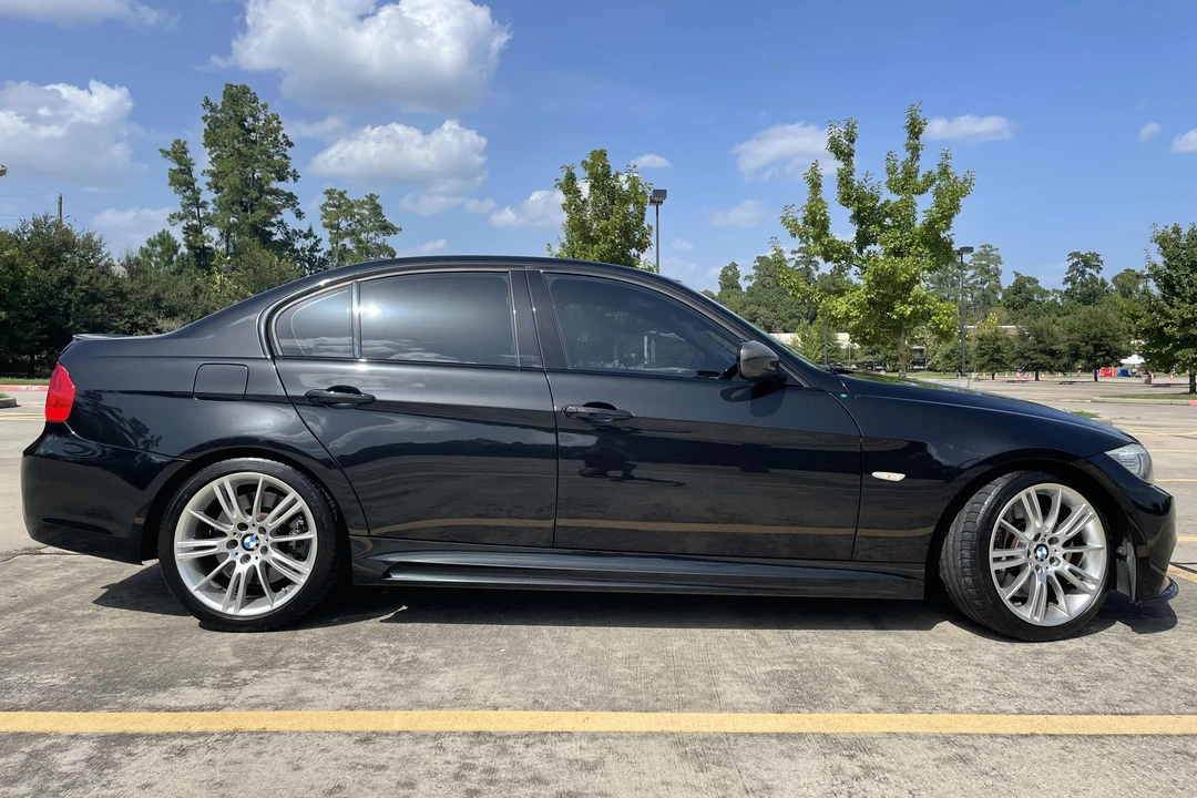 2011 BMW E90 335i Sedan - Image 3 of 31