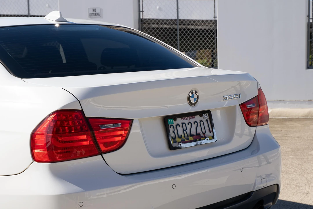 2011 BMW E90 335i Sedan - Image 17 of 31