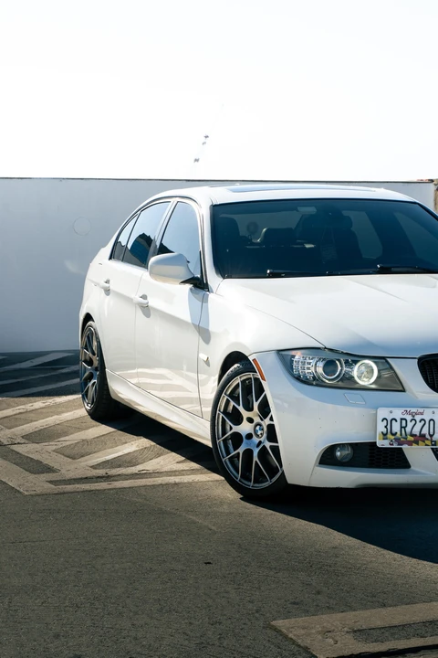 2011 BMW E90 335i Sedan - Image 24 of 31
