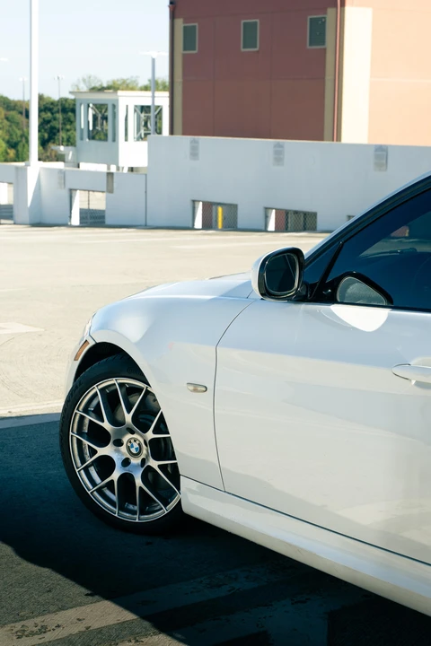 2011 BMW E90 335i Sedan - Image 15 of 31