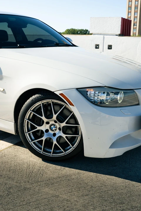2011 BMW E90 335i Sedan - Image 23 of 31