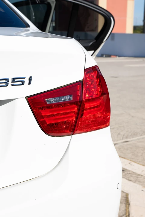2011 BMW E90 335i Sedan - Image 20 of 31