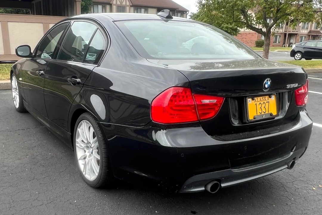 2011 BMW E90 335i Sedan - Image 4 of 31