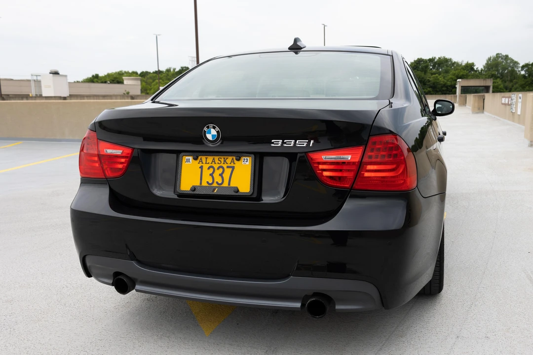 2011 BMW E90 335i Sedan - Image 9 of 31