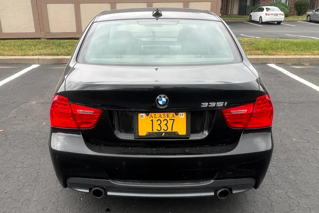 2011 BMW E90 335i Sedan - Image 5 of 31