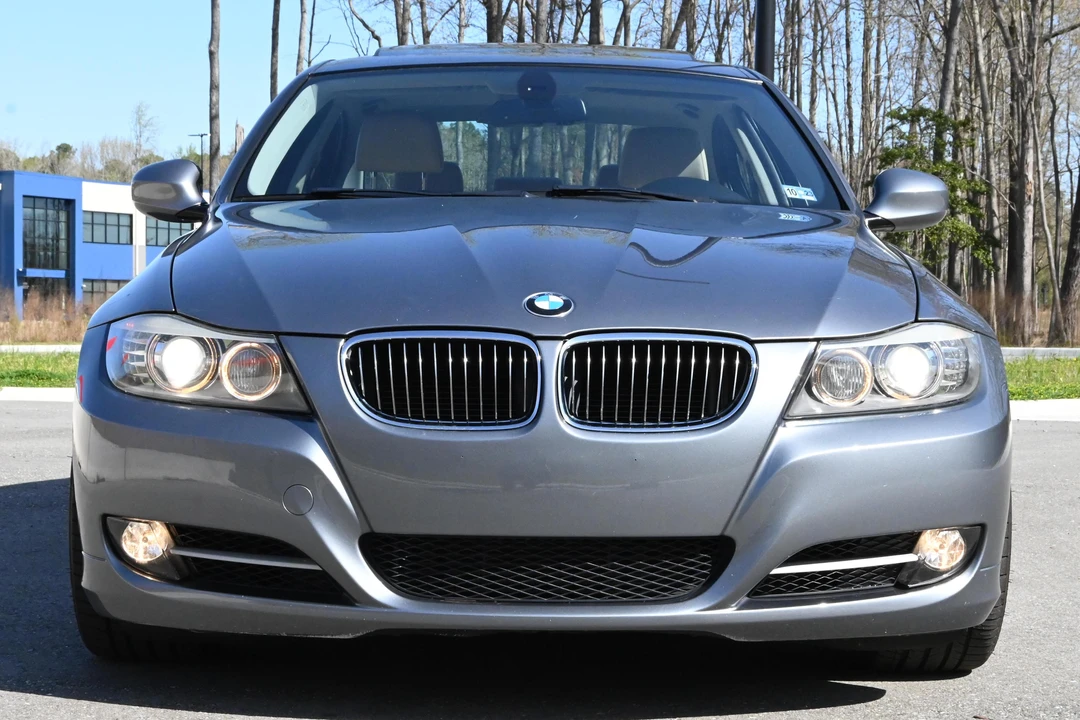 2011 BMW E90 335i Sedan - Image 2 of 5