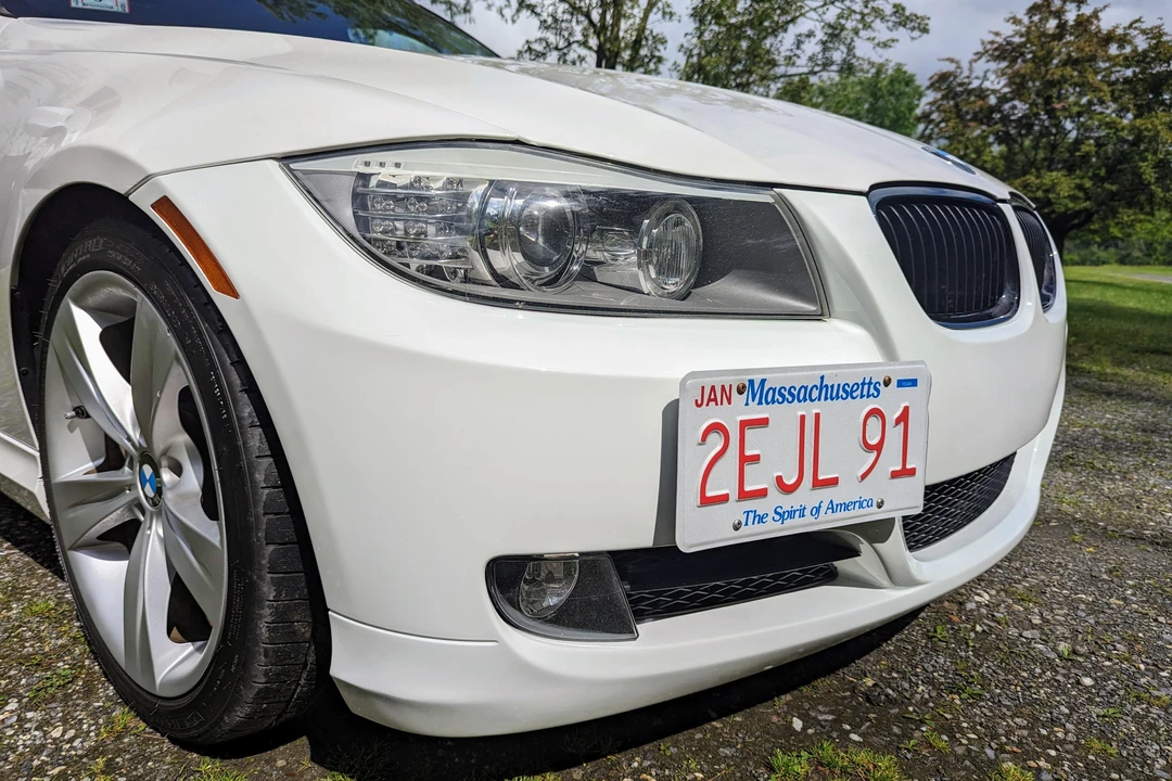 2011 BMW E90 335i Sedan - Image 16 of 31