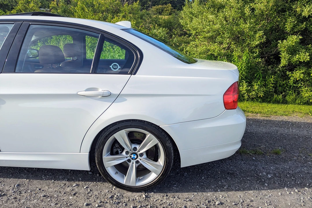 2011 BMW E90 335i Sedan - Image 22 of 31