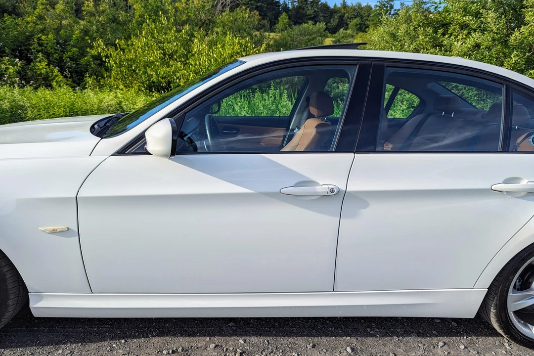 2011 BMW E90 335i Sedan - Image 20 of 31