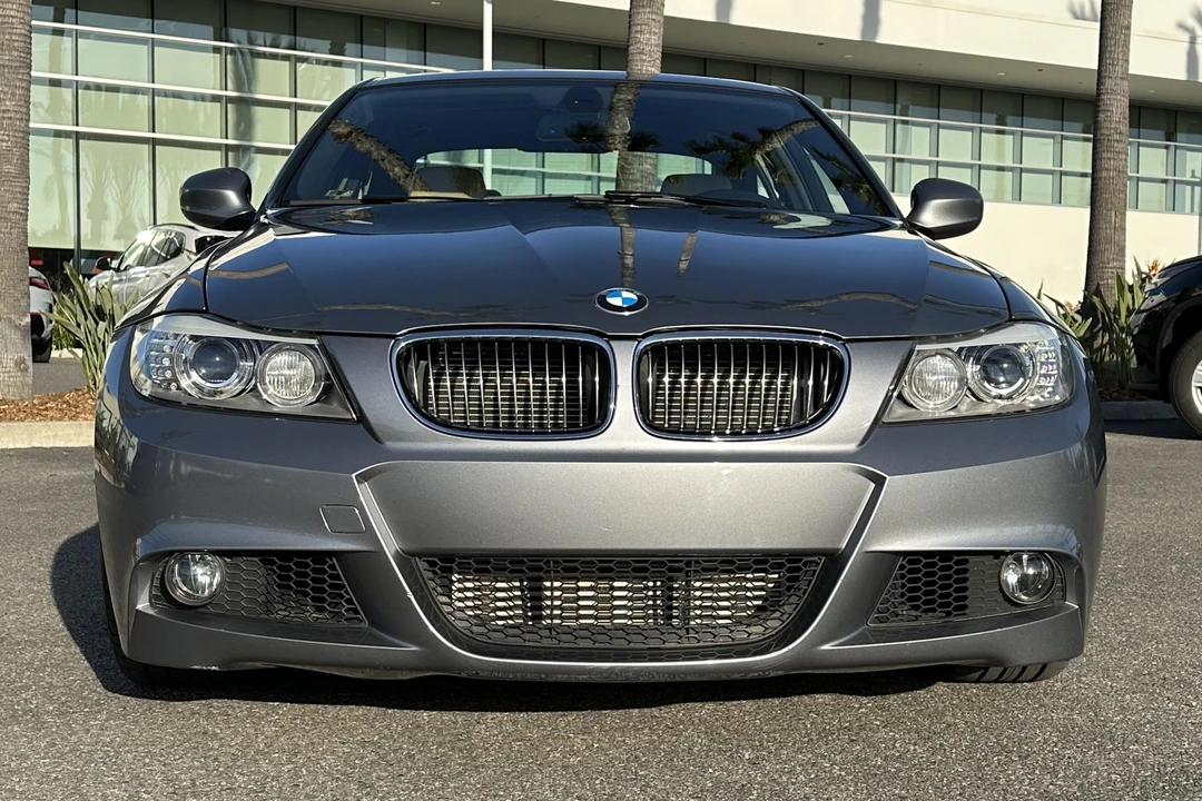 2011 BMW E90 335i Sedan - Image 2 of 6