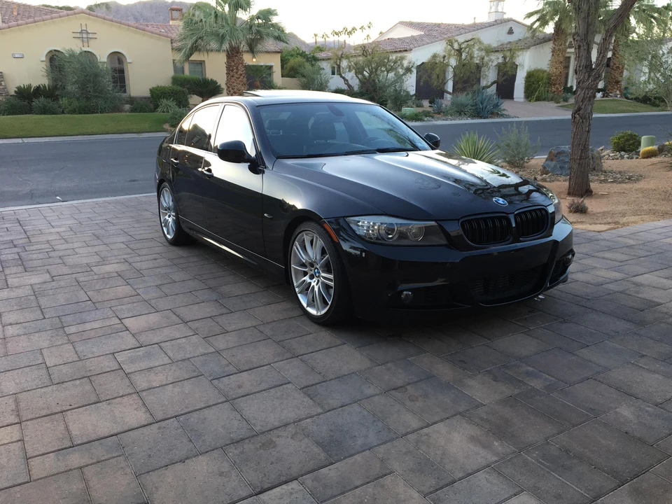 2011 BMW E90 335i Sedan - Image 13 of 31