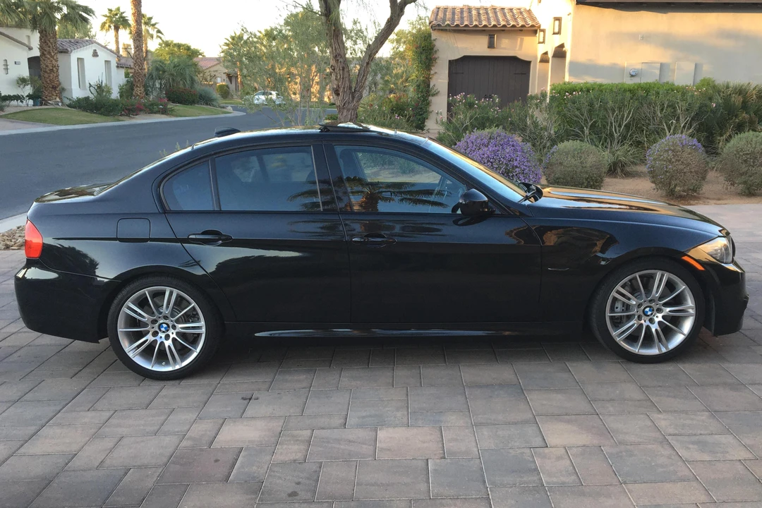 2011 BMW E90 335i Sedan - Image 3 of 31