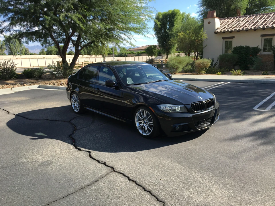 2011 BMW E90 335i Sedan - Image 26 of 31