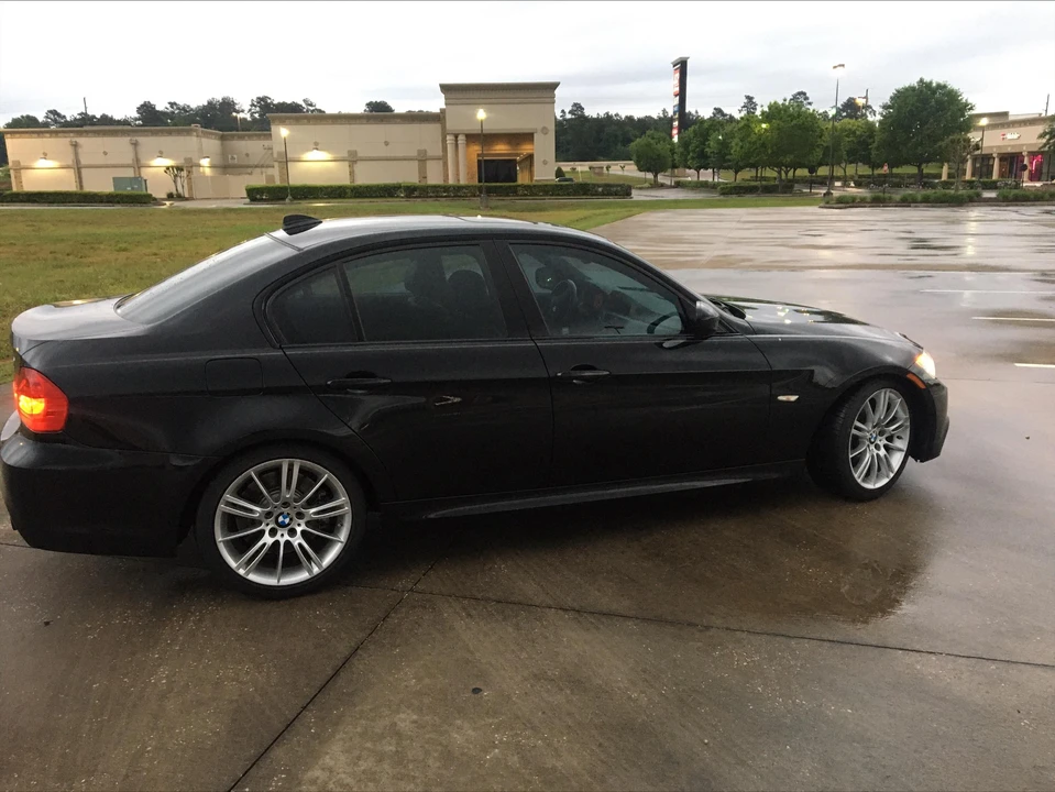 2011 BMW E90 335i Sedan - Image 23 of 31