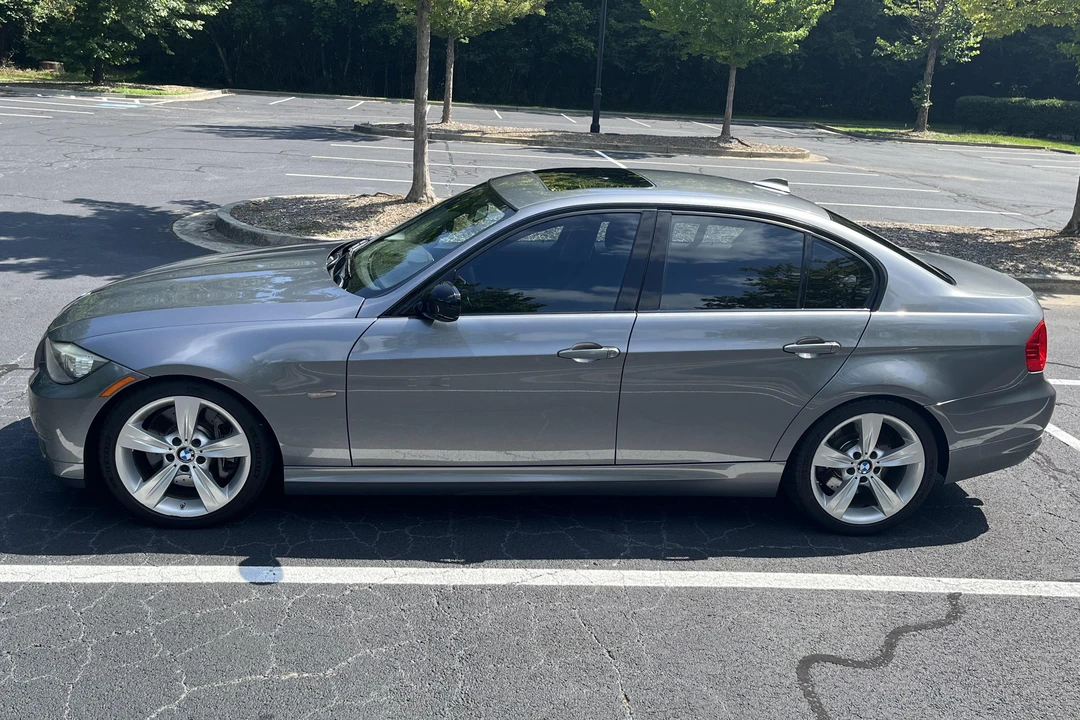 2011 BMW E90 335i Sedan - Image 3 of 31