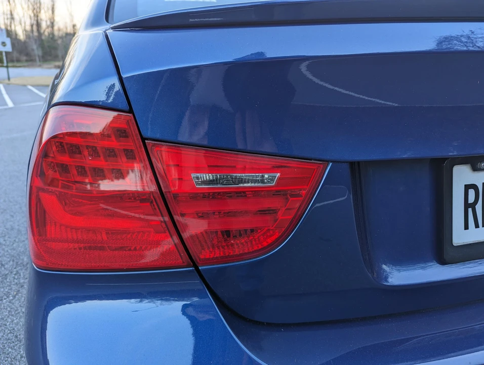 2011 BMW E90 335i Sedan - Image 18 of 31