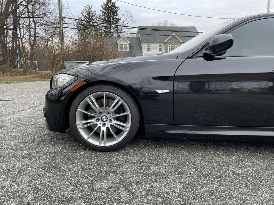 2011 BMW E90 335i Sedan - Image 25 of 31