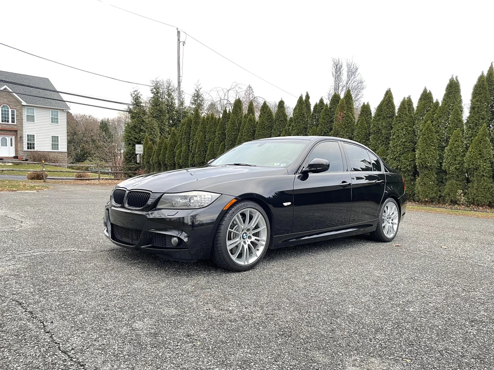 2011 BMW E90 335i Sedan - Image 8 of 31