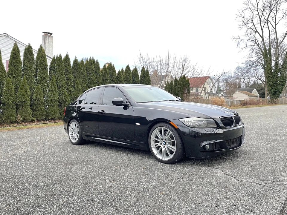 2011 BMW E90 335i Sedan - Image 18 of 31