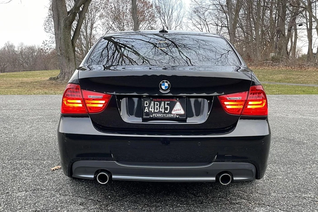 2011 BMW E90 335i Sedan - Image 5 of 31