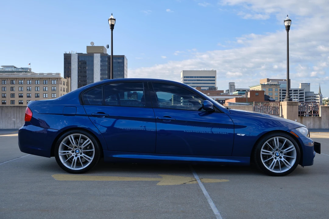 2011 BMW E90 335i Sedan - Image 21 of 31