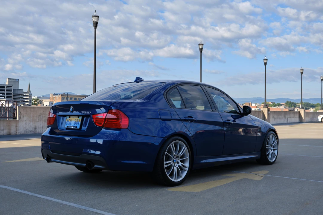 2011 BMW E90 335i Sedan - Image 19 of 31