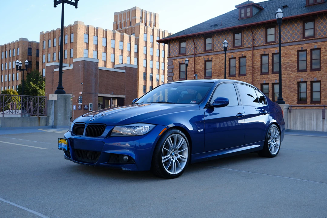 2011 BMW E90 335i Sedan - Image 10 of 31