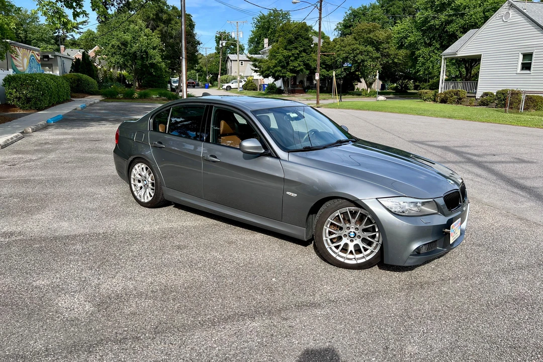 2011 BMW E90 335i Sedan - Image 18 of 31