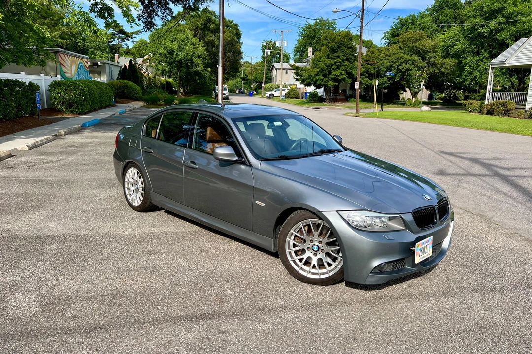 2011 BMW E90 335i Sedan - Image 19 of 31