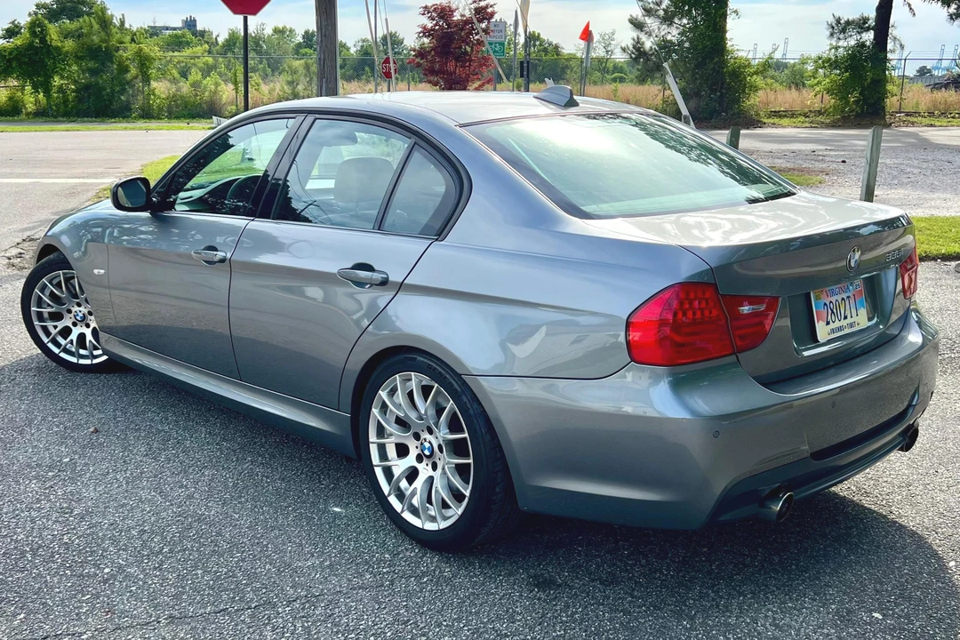 2011 BMW E90 335i Sedan - Image 4 of 31