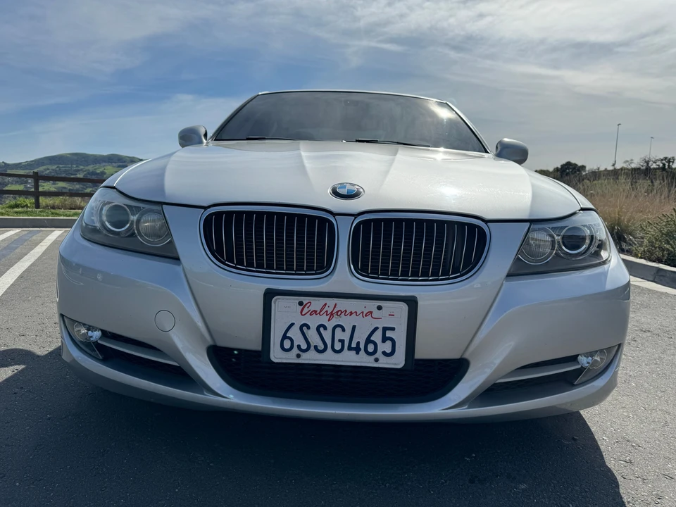 2011 BMW E90 335i Sedan - Image 7 of 31