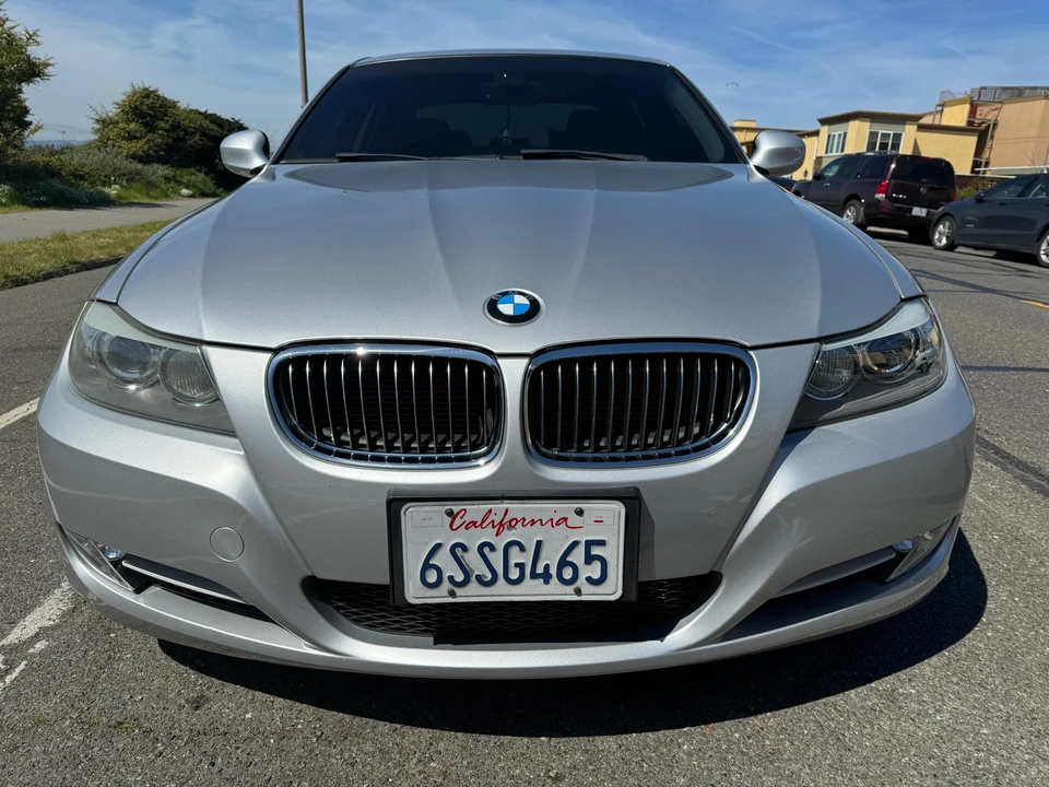 2011 BMW E90 335i Sedan - Image 8 of 31