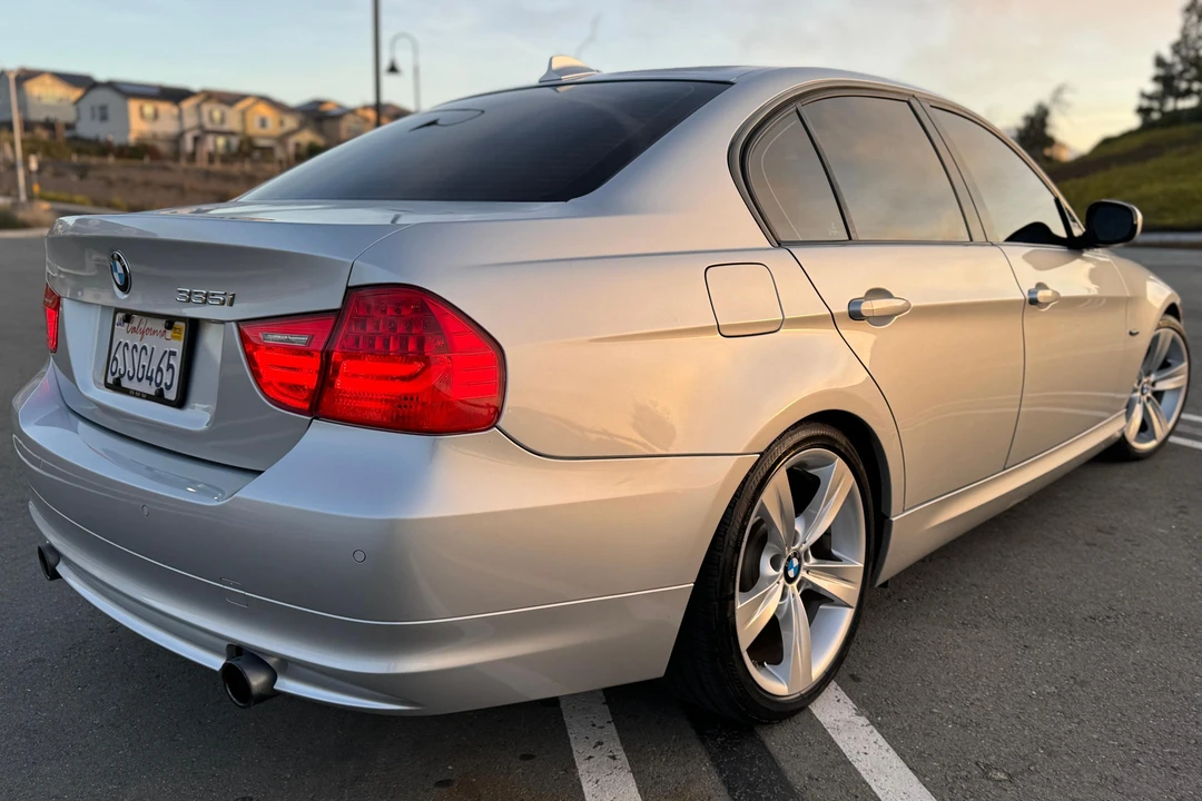 2011 BMW E90 335i Sedan - Image 4 of 31