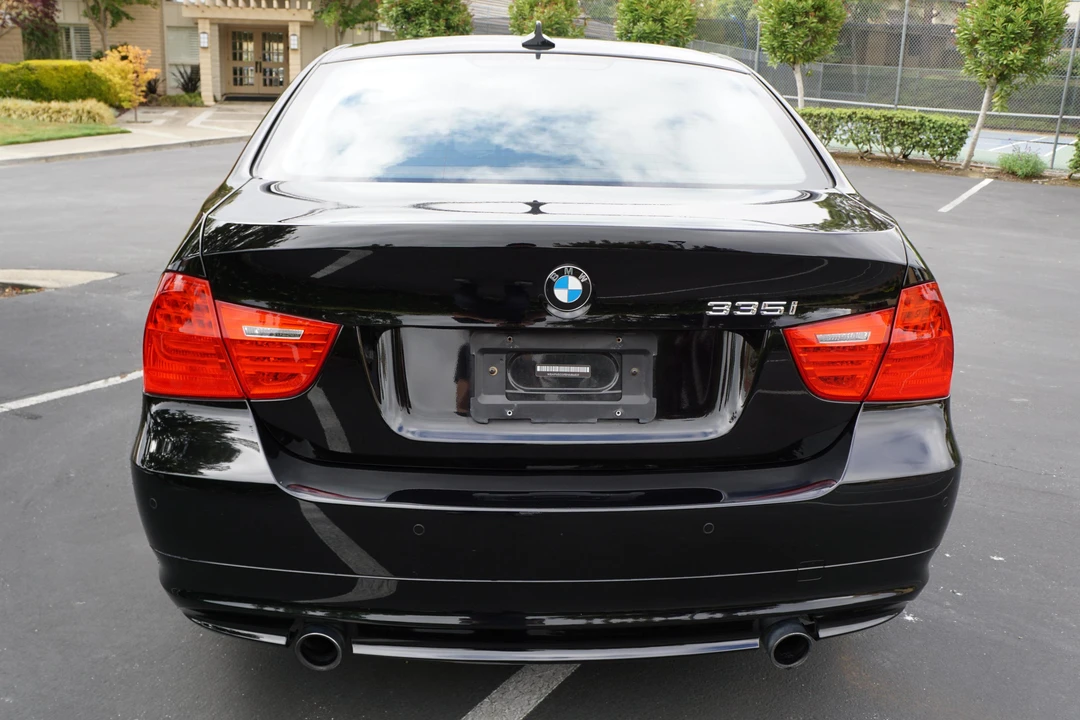 2011 BMW E90 335i Sedan - Image 5 of 31