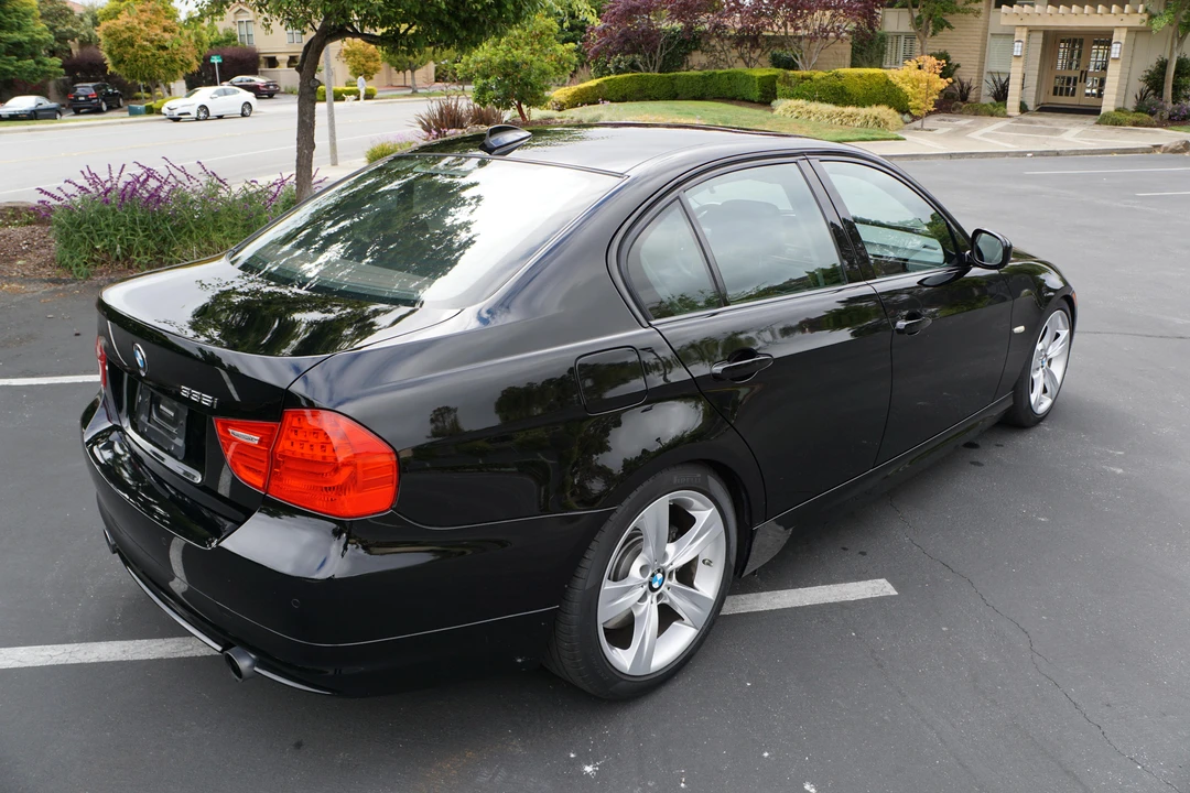 2011 BMW E90 335i Sedan - Image 18 of 31