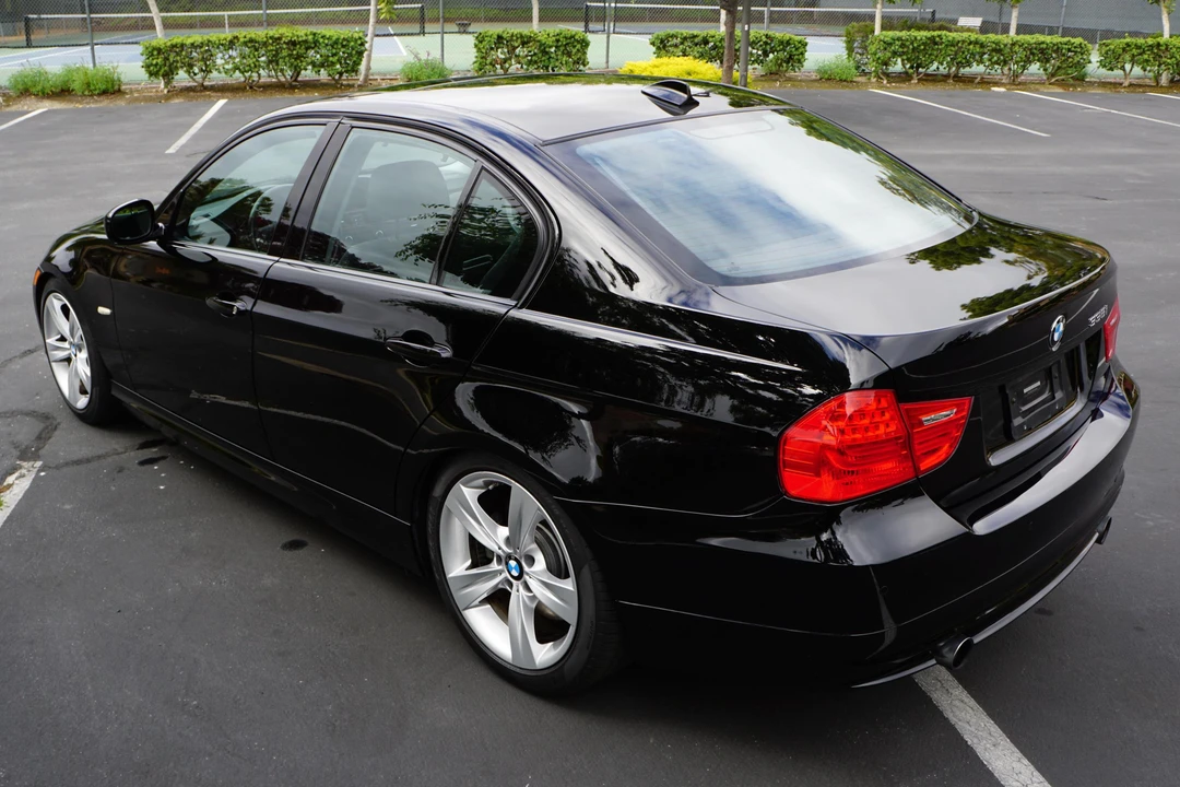 2011 BMW E90 335i Sedan - Image 4 of 31