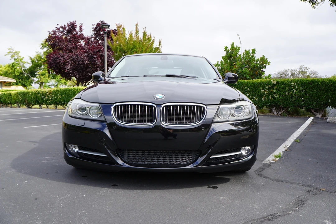 2011 BMW E90 335i Sedan - Image 8 of 31