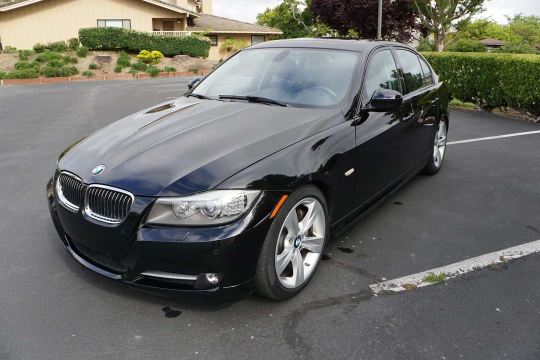 2011 BMW E90 335i Sedan - Image 12 of 31