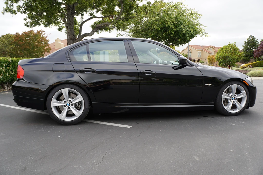 2011 BMW E90 335i Sedan - Image 21 of 31