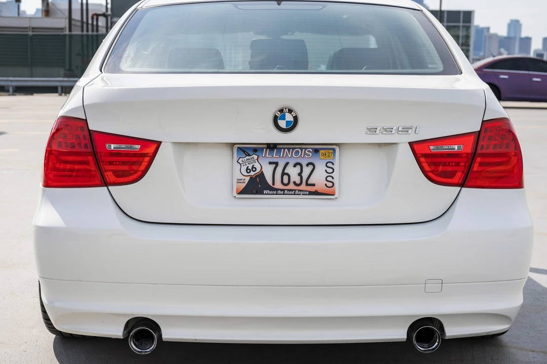 2011 BMW E90 335i Sedan - Image 19 of 31