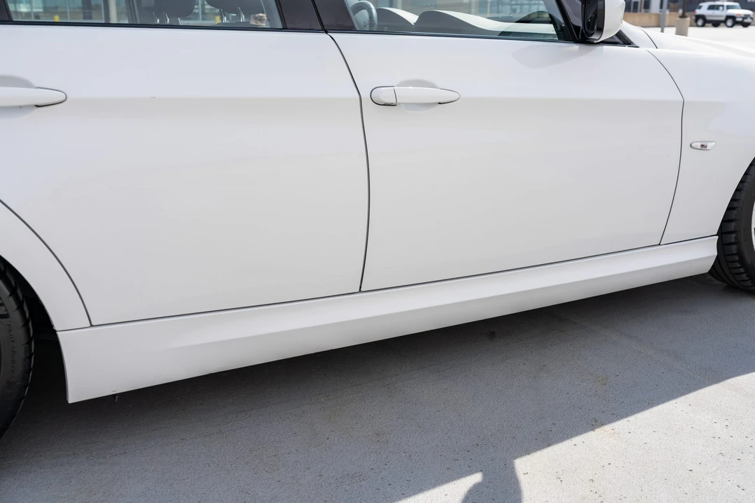 2011 BMW E90 335i Sedan - Image 16 of 31