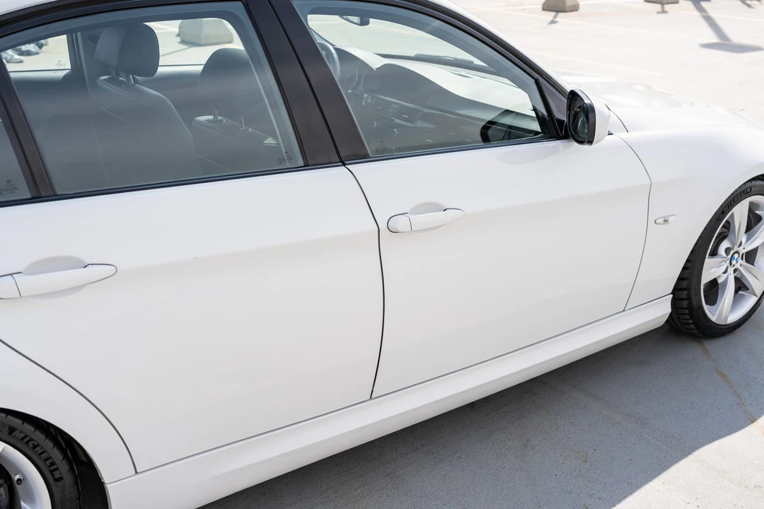 2011 BMW E90 335i Sedan - Image 17 of 31