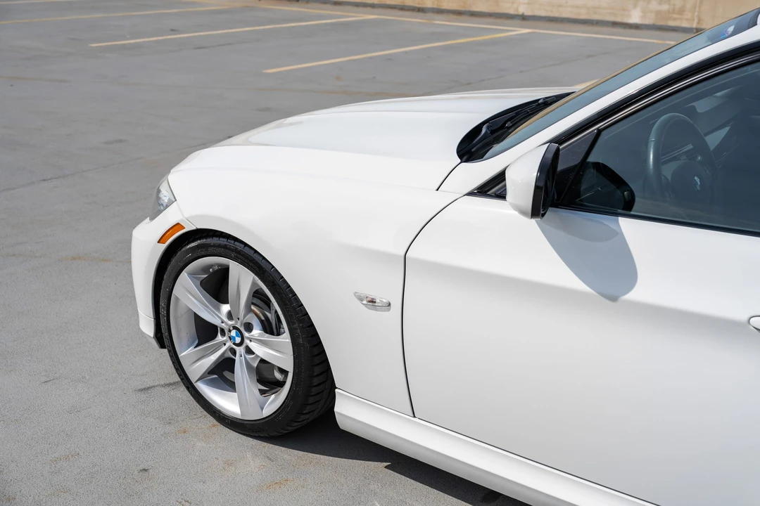 2011 BMW E90 335i Sedan - Image 27 of 31