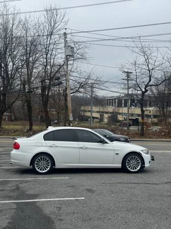 2011 BMW E90 335i Sedan - Image 2 of 10