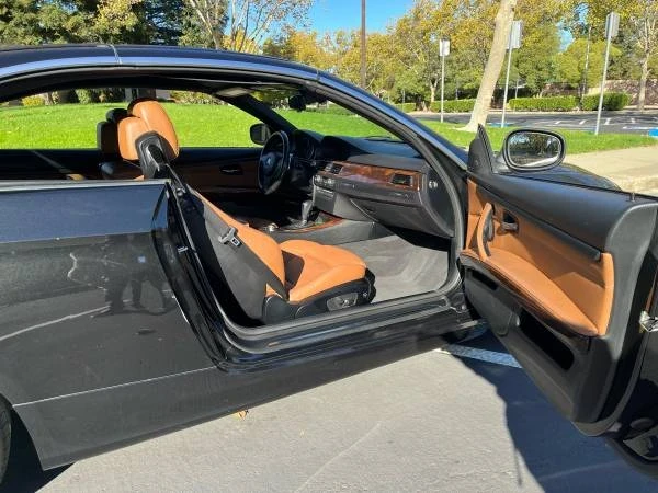 2011 BMW E93 335i Convertible - Image 10 of 21